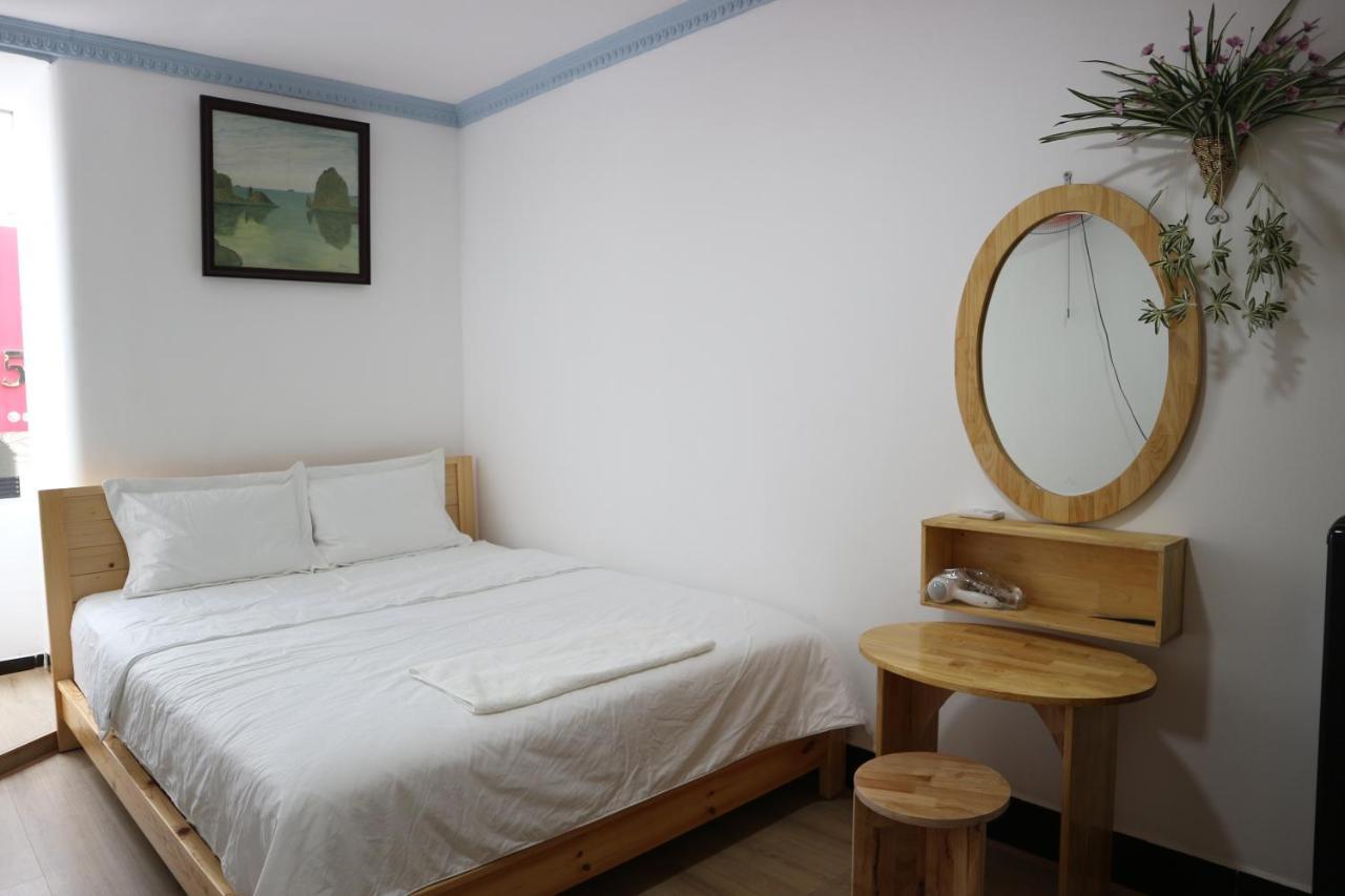Loan Vo Hostel Хошимин Екстериор снимка